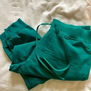 HUNTER GREEN SCRUB PANTS💚 (mandala)
